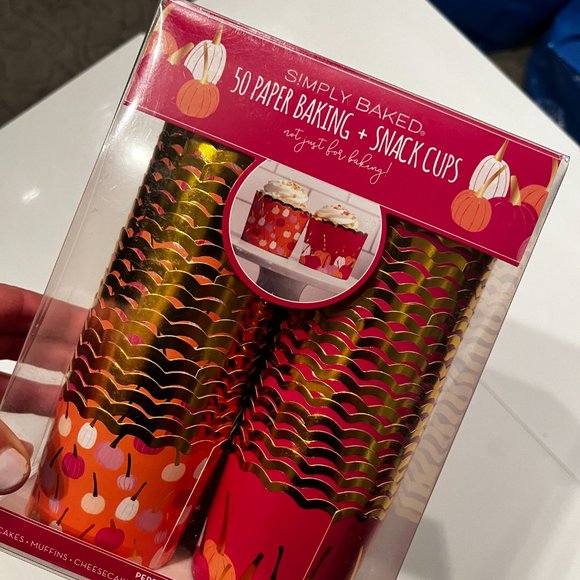 Baking & Snack Cups - 50 Paper‎ Cups for Cupcakes or Snacks  -New - Picture 2 of 10